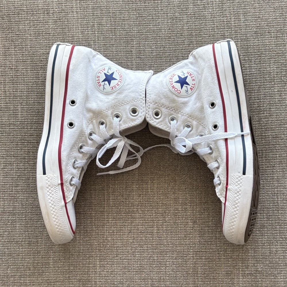 Converse Women’s White High-Top Sneakers with Red Accents Size 6